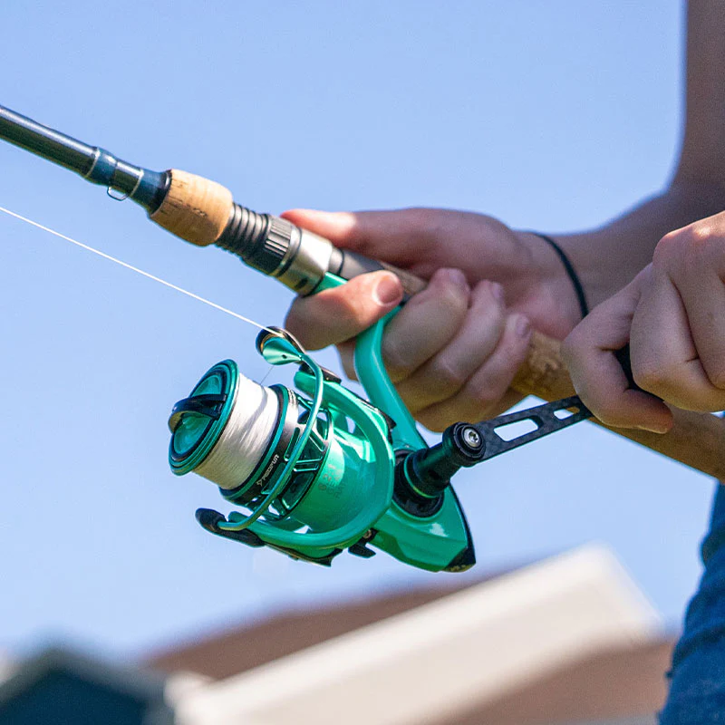Piscifun® Carbon Prism Ultralight Spinning Reels - Image 30